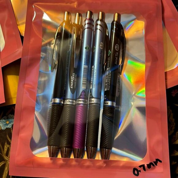 Pentel Energel Gel Pen 0.7mm (5 ct) - NEW - Picture 1 of 1